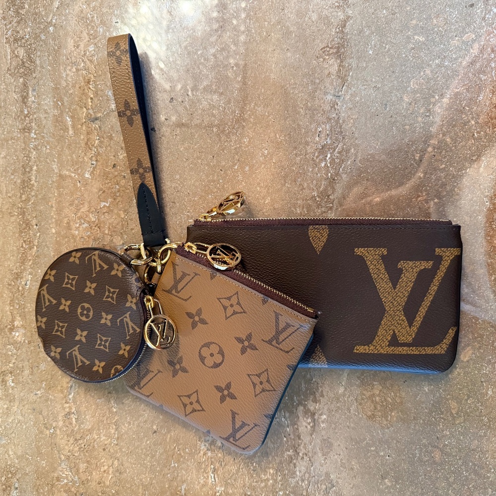 Louis Vuitton Trio Pouch - Picture 2 of 16